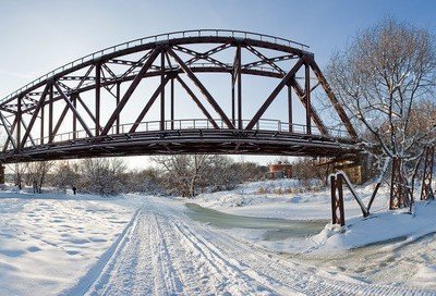 Недостроенный железнодорожный мост, Истра